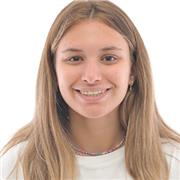 Estudiante universitaria de International Business, con ganas de enseñar materias diversas hasta nivel de secundaria